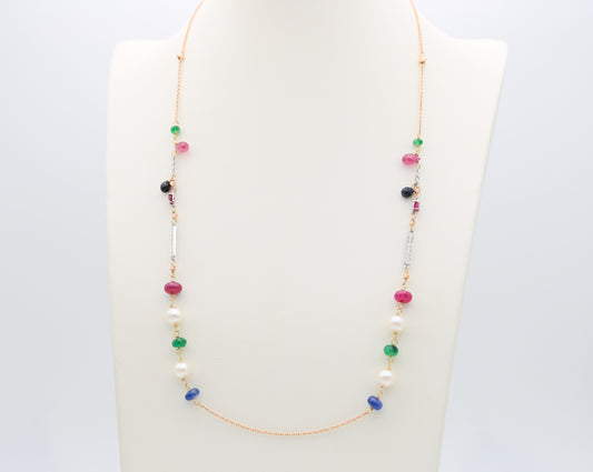 Collana in oro e pietre