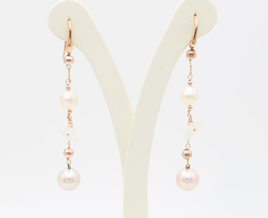 Orecchini in oro con perle