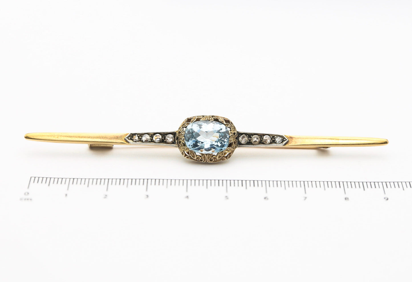 Spilla oro spinello azzurro e diamanti
