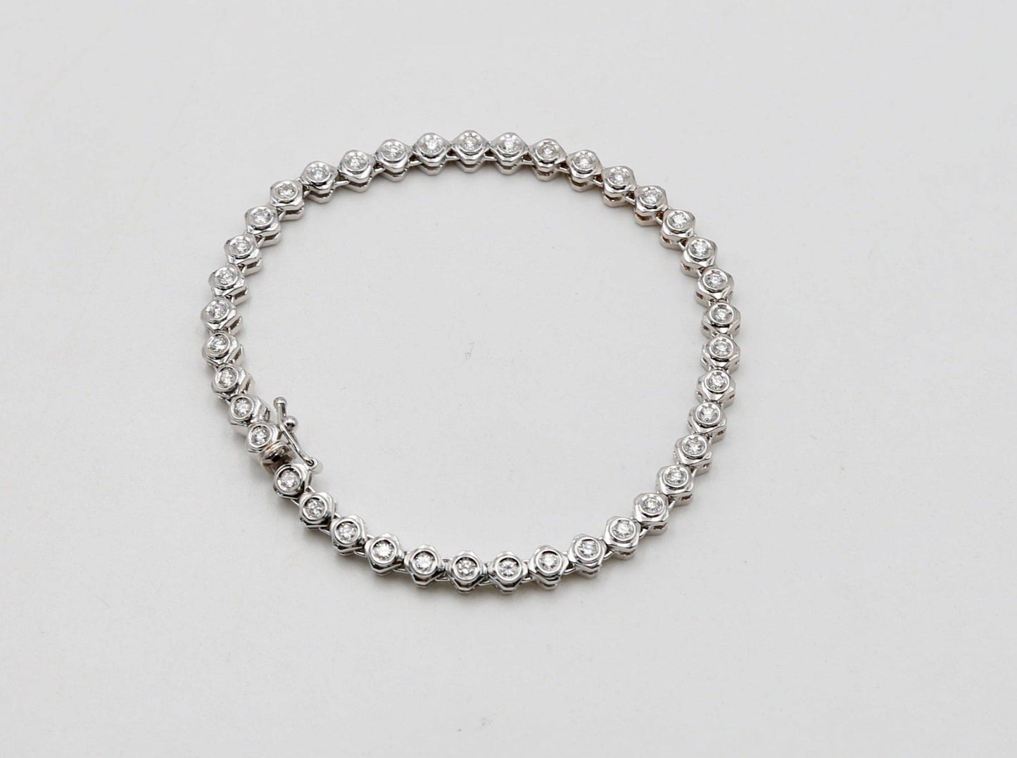 Bracciale tennis in oro e diamanti