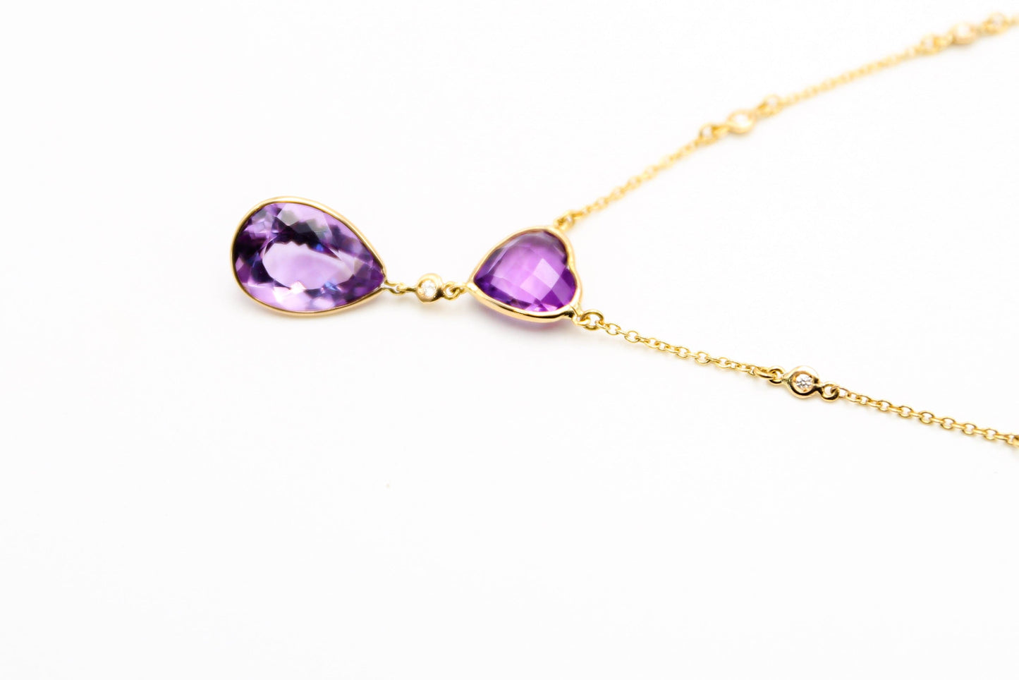 Collana in oro con ametiste e diamanti