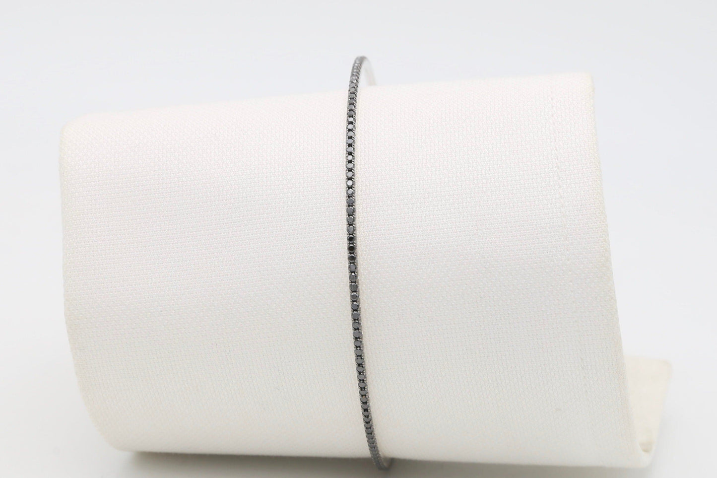 Bracciale oro e diamanti neri