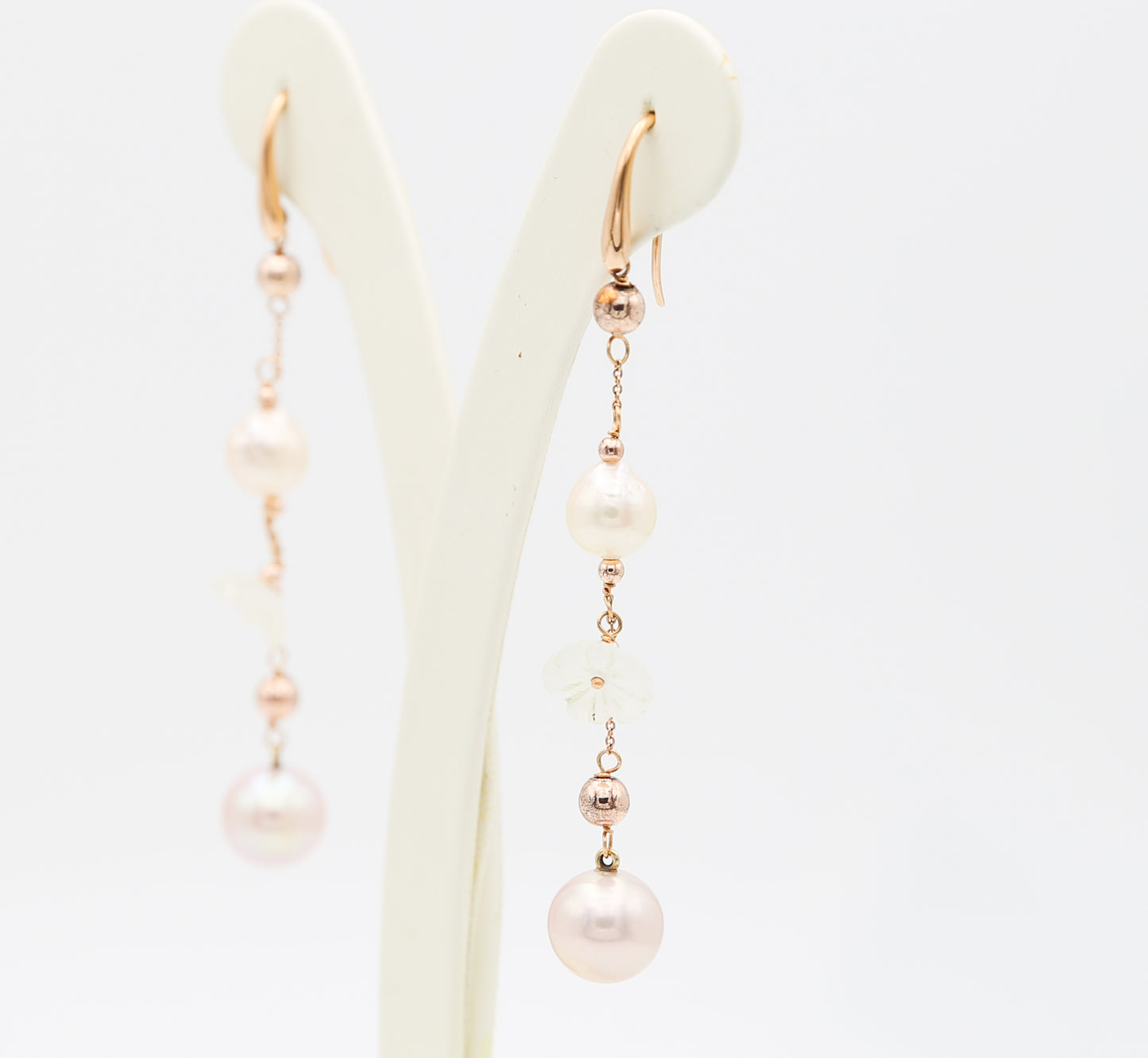 Orecchini in oro con perle