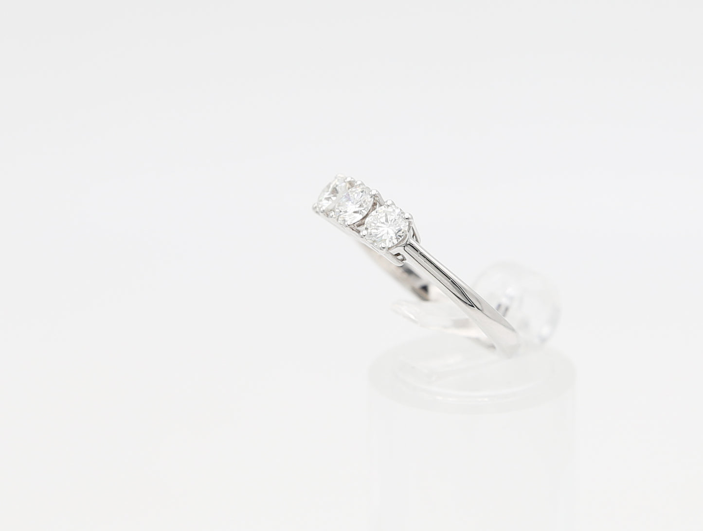 Anello in oro e diamanti