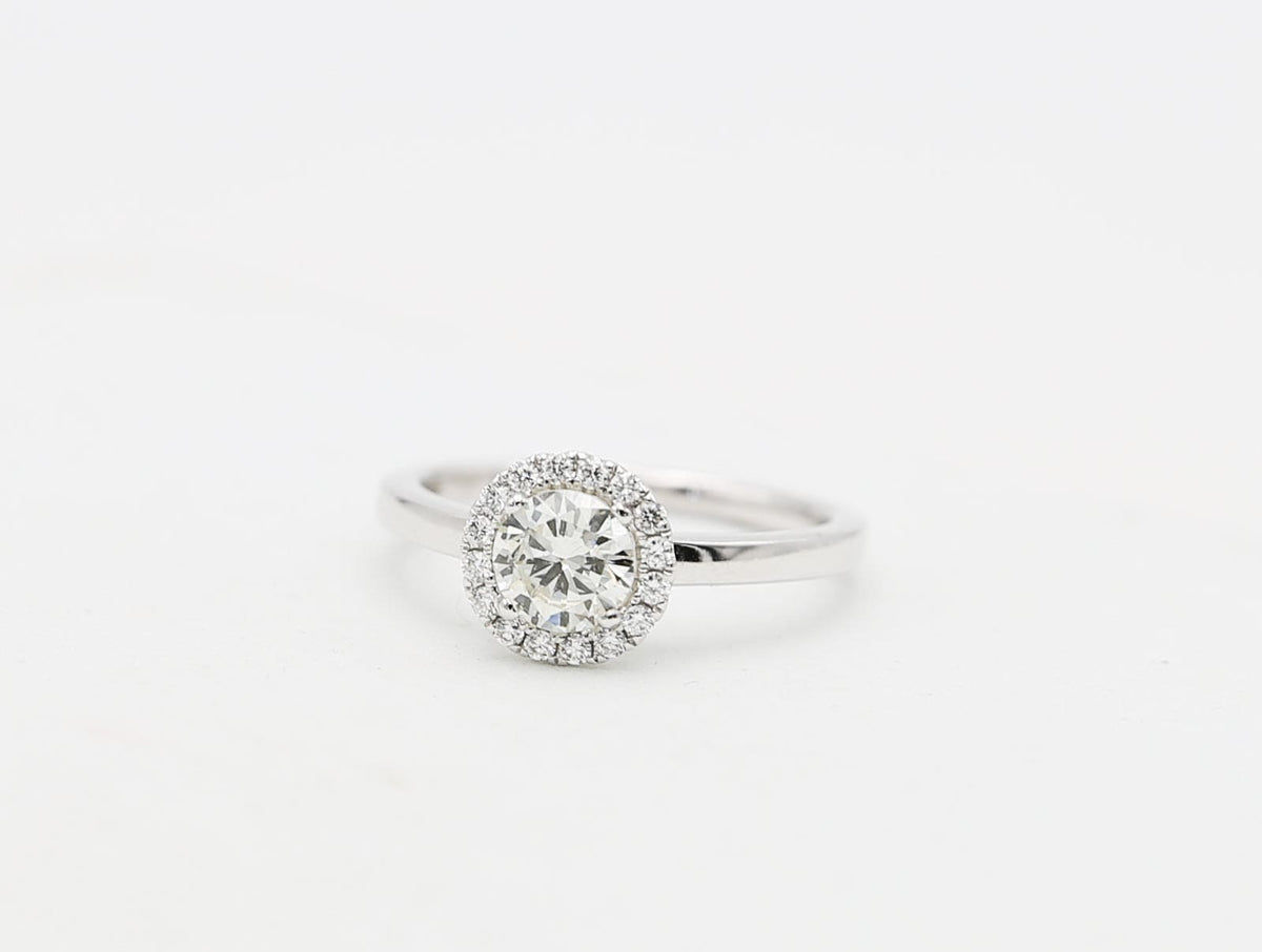 Solitaire ring with diamonds