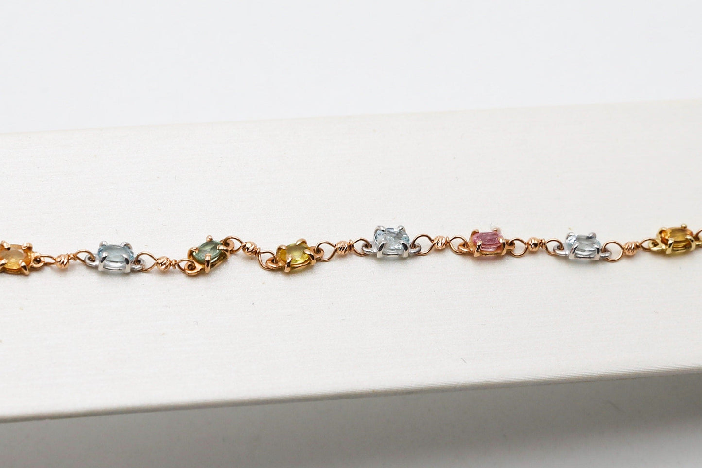 Bracciale in oro con Acquamarina e Pietre