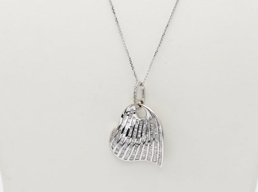 Cuore pendente oro e diamanti
