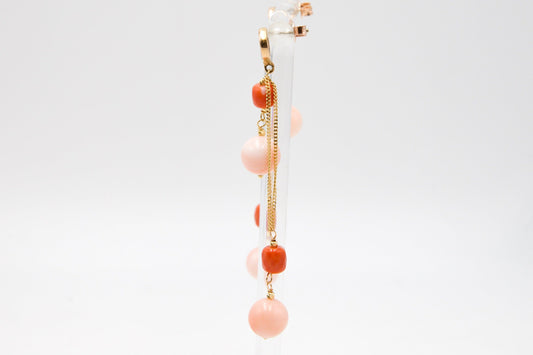 Orecchini in oro con corallo