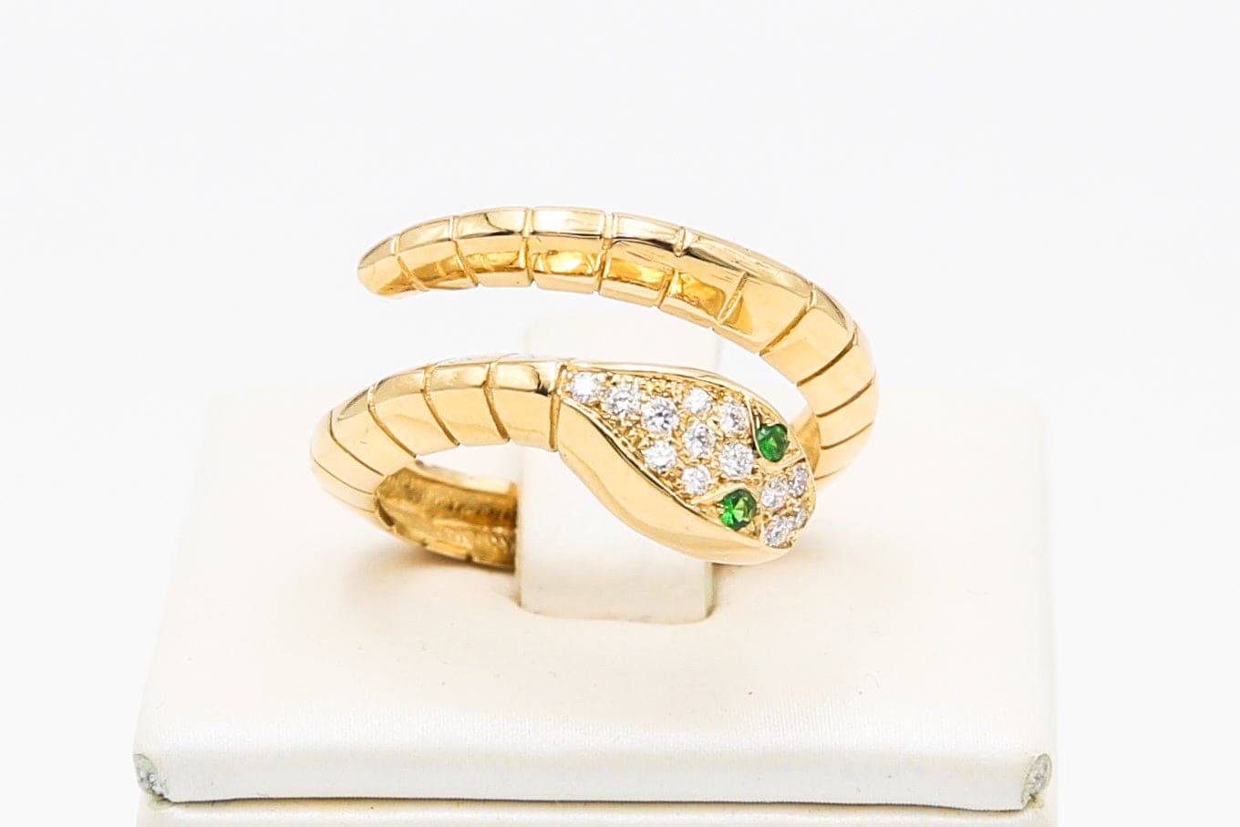 Anello oro brillanti e tsavorite