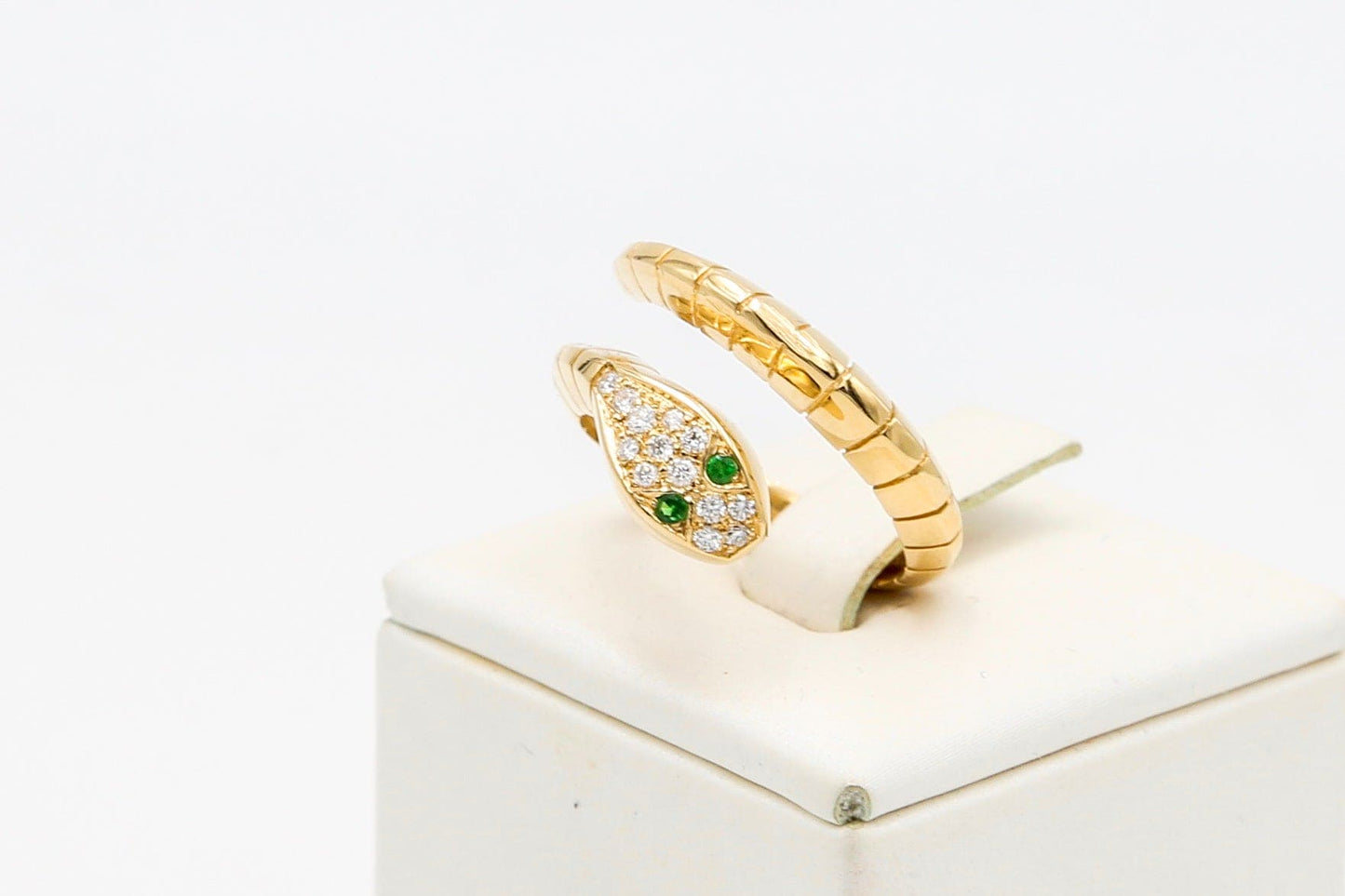Anello oro brillanti e tsavorite