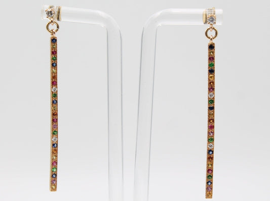 Orecchini oro linea diamanti e zaffiri multicolor