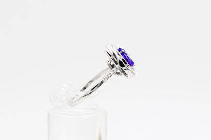 Anello in oro con tanzanite e diamanti