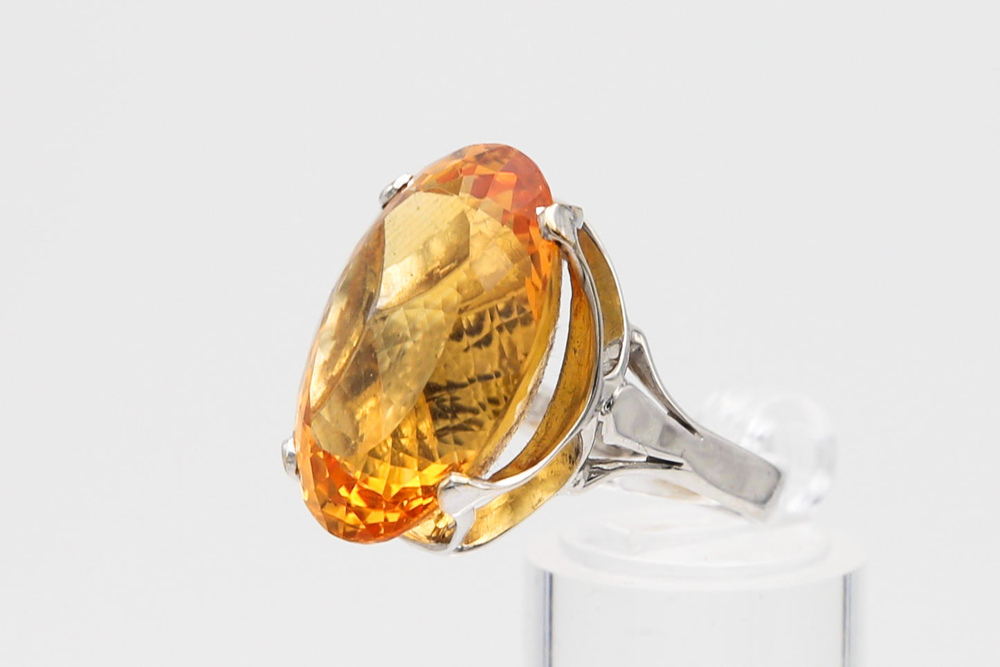 Anello oro e citrino